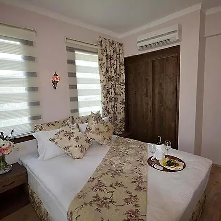 Otel Beyaz